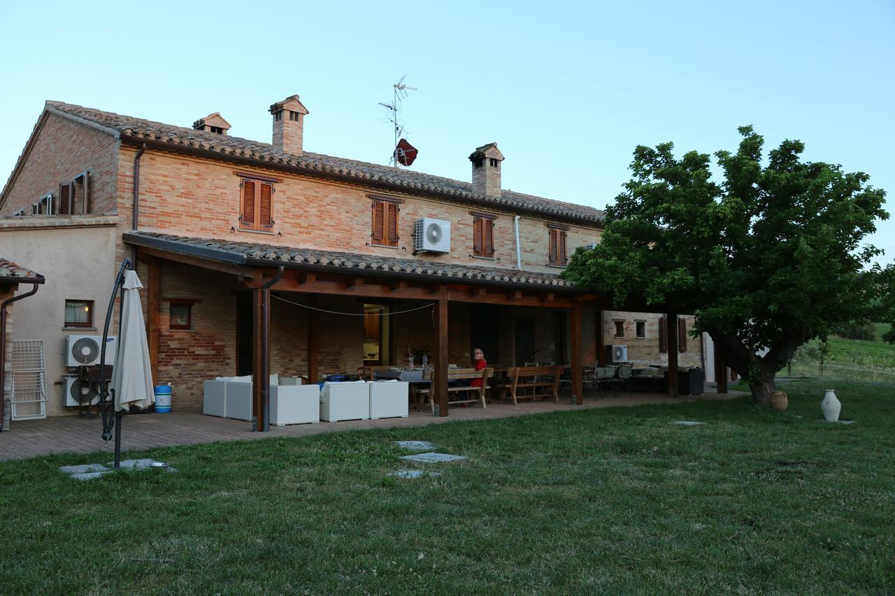 Casale Talevi Βίλα Cartoceto Εξωτερικό φωτογραφία