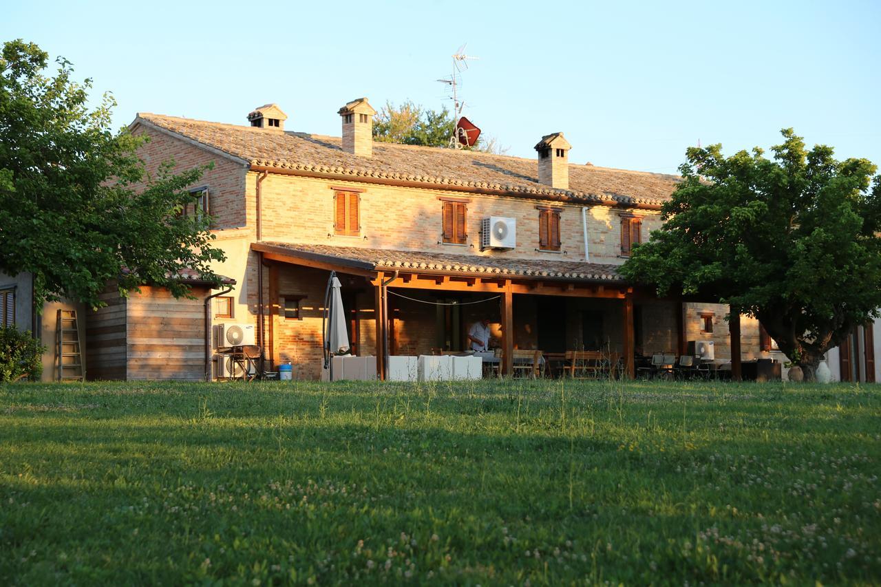 Casale Talevi Βίλα Cartoceto Εξωτερικό φωτογραφία